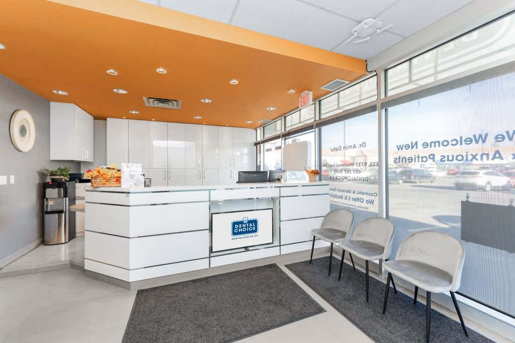 dentist reception desk macleod calgary